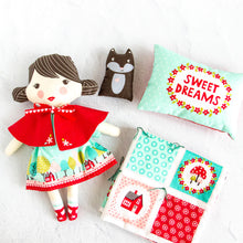 Load image into Gallery viewer, Little Red Riding Hood Soft Doll Set
