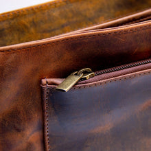 Load image into Gallery viewer, Leather Messenger Bag
