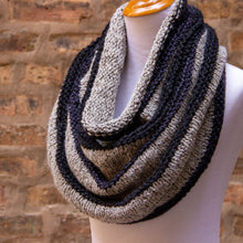 Load image into Gallery viewer, Shoulder Cozy
